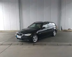 BMW 320 320d DPF Touring