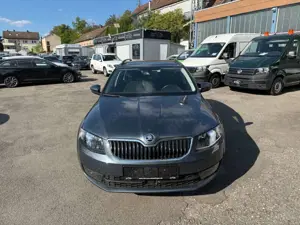 Skoda Octavia Combi Joy*AUTO*NAVI*LED*ACC* Bild 3