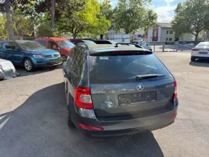 Skoda Octavia Combi Joy*AUTO*NAVI*LED*ACC* Bild 4