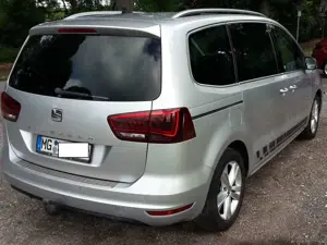 SEAT Alhambra Alhambra 2.0 TDI 7Sitze Autom. NAV Alcantara AHK Bild 3
