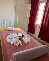 Tong Tong Chinesische Wellness Massage 