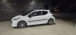 Peugeot 207 175 RC