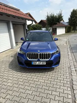 BMW X1 23 i xDrive M Sport Bild 4