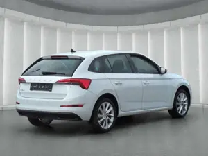 Skoda Scala Style 1.0TSI*DSG LED R-Kam Navi el.Heckkl Bild 4