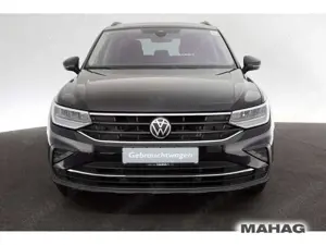 Volkswagen Tiguan 2.0 TDI Life AHK LED Navi ParkPilot AppCo Bild 5