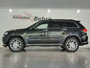 Jeep Grand Cherokee 3.0 CRD Summit Xenon/Navi/Panoram Bild 5