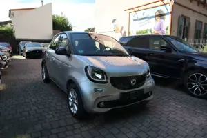smart forFour Basis 66kW PDC Klima Sitzheizung 2.Hand