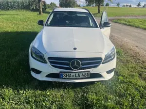 Mercedes-Benz C 300 C 300 d T 4Matic 9G-TRONIC Avantgarde Bild 2