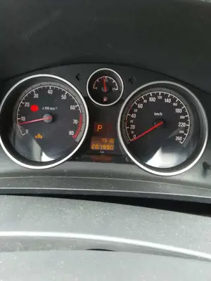 Opel Zafira Zafira 2.2 Automatik Sport