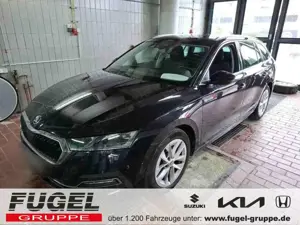 Skoda Octavia 2.0 TDI DSG Style Matrix|HuD|Navi|Standhzg.|ACC|RF