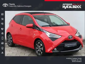 Toyota Aygo X x-play Team Deutschland, Panoramadach