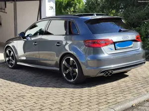 Audi A3 A3 1.8 TFSI Sportback quattro 3-fach S-line