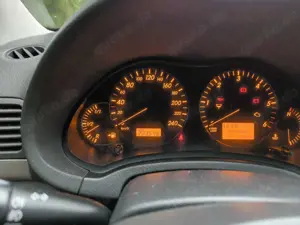 Toyota Avensis Bild 3