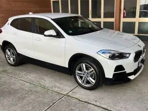 BMW X2 X2 sDrive18i Aut. Advantage Garantie