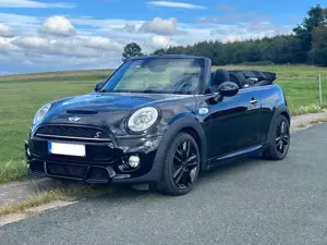 MINI Cooper S Cabrio John Cooper Works Chili Paket