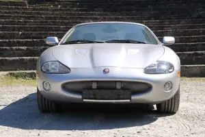 Jaguar XKR Coupe 2 Jahre Garantie