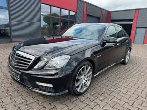 Mercedes-Benz E 63 AMG Panorama Exklusiv-Leder
