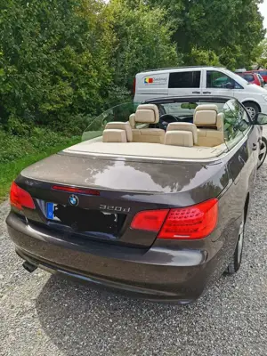 BMW 320 320d DPF Cabrio Aut.