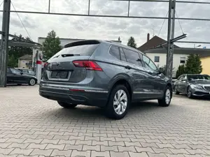 Volkswagen Tiguan Allspace 2.0 TDI 4Motion Life *LED Head-up Bild 4