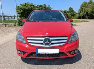 Mercedes-Benz B 220 B 220 CDI (BlueEFFICIENCY) 7G-DCT Bild 2