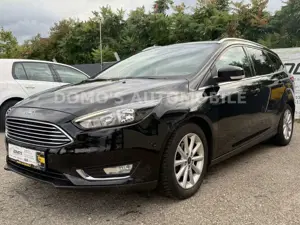 Ford Focus Turnier Titanium/Navi/LED Bild 3