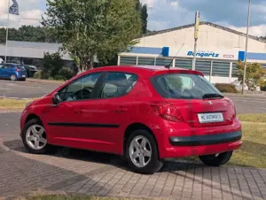 Peugeot 207 Urban Move*KLIMA*ZV-FUNK*RADIO-CD*1-HAND !! Bild 3