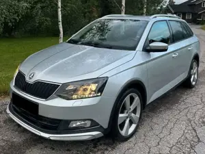 Skoda Fabia Fabia Combi 1.0 TSI Scoutline