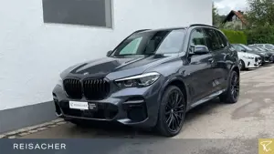 BMW X5 xDrive30d A M-Sport AHK StdHzg adapLED LM22" Bild 1