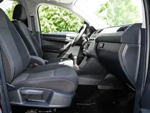 Volkswagen Caddy Trendline 2.0 TDI Abnehmbare-AHK+ParkPilot Klima Bild 4