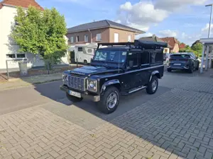 Land Rover Defender 110 E Station Wagon zum Camper Umgebaut