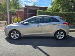 Hyundai i30 i30 blue 1.6 GDI DCTStyle