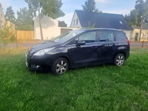 Peugeot 5008 5008 155 THP Family