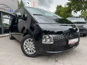 Hyundai STARIA 2.2 CRDi Allrad *9-SITZER/NAVI/KAMERA*