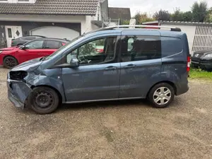 Ford Transit Courier Trend, 5 Sitzer 1.0 Bild 2