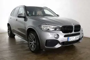 BMW X5 *Pano*M Sport*Leder*Kamera*LED* Bild 5