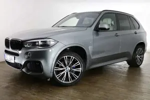 BMW X5 *Pano*M Sport*Leder*Kamera*LED* Bild 3