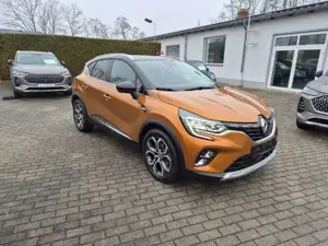 Renault Captur 1.6 PHEV Intense incl. WKPR Bild 3