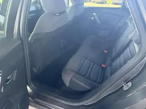 Citroen C4 Plus 1.2 ESS EAT8 / Keyless Head-Up LED Navi AC... Bild 5 Citroen C4 Plus 1.2 ESS EAT8 / Keyless Head-Up LED Navi AC... Bild 5