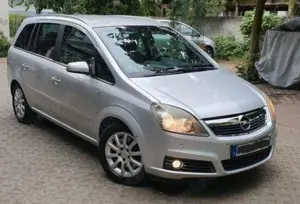 Opel Zafira 1.9 CDTI Automatik Navi