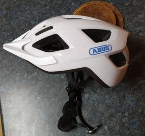 ABUS Aduro 3.0 Fahrradhelm Gr.L - 2 x getragen - wie neu