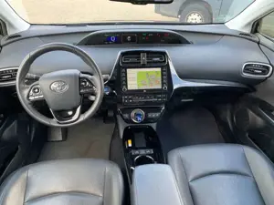 Toyota Prius Plug-in Hybrid Executive Bild 5