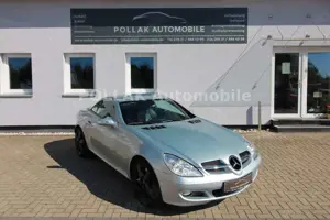 Mercedes-Benz SLK 350 *NAVI*LEDER*SHZ*MFL*PDC*EL-SITZE*BC* Bild 2