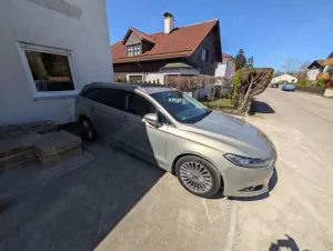 Ford Mondeo Mondeo Turnier 2.0 EcoBoost Autom. Titanium