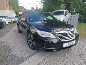 Lancia Flavia 2.4 16V Bild 2