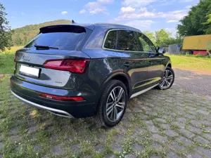 Audi Q5 Q5 2.0 TDI quattro S tronic Bild 4