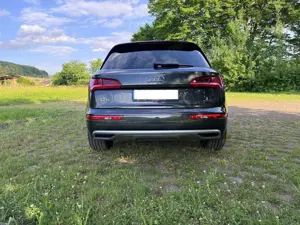 Audi Q5 Q5 2.0 TDI quattro S tronic Bild 5