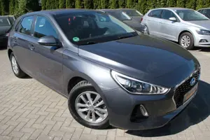 Hyundai i30 Trend Automatik Klima/PDC/Tempomat/Bluetooth