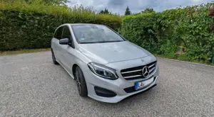 Mercedes-Benz B 220 d Automatik, Urban, Night, AHK, SZH, Panorama, LED