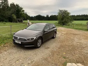 Volkswagen Passat Variant Trendline BMT/Start-Stopp Bild 1