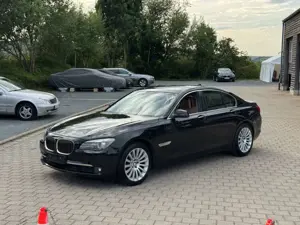 BMW 740 i
